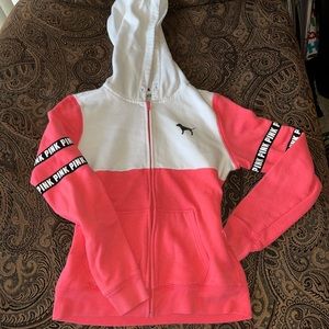 VICTORIA’S SECRET PINK LOGO HOODIE SIZE XS